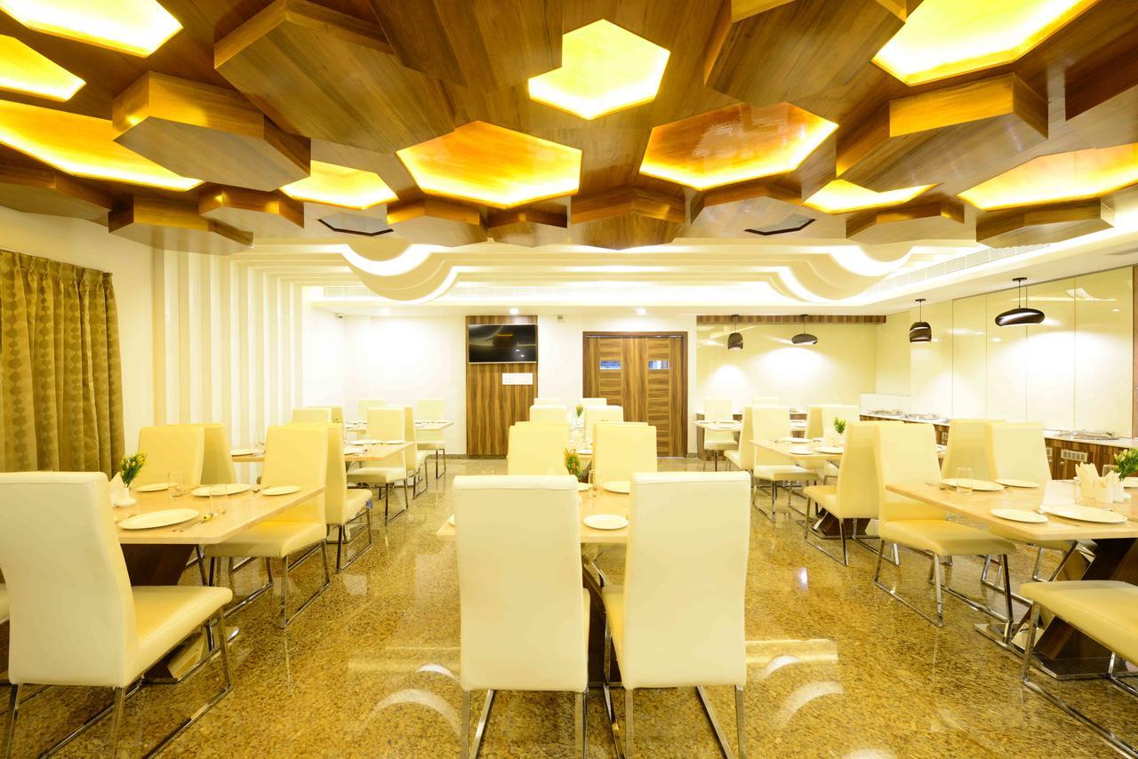 Hotel Chenthur Park 4*